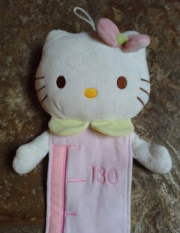 Hello Kitty peluche mesure