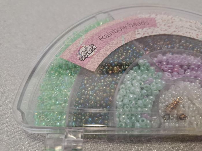Belle boîte perles de rocaille arc-en-ciel pour créations/bijoux 10 couleurs neuve - photo numéro 5
