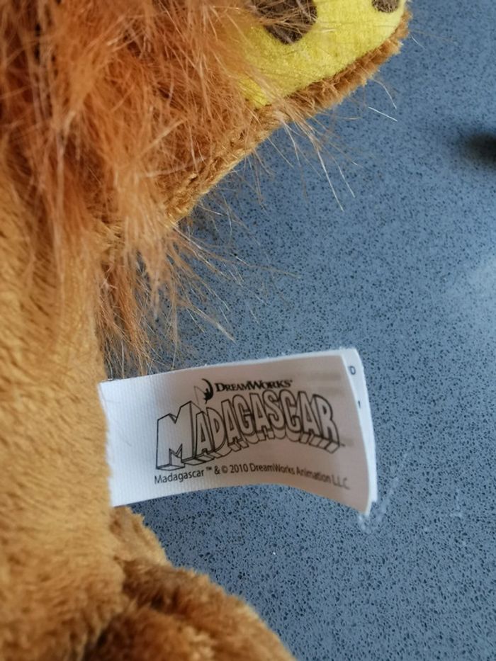 Peluche Alex le lion Madagascar - photo numéro 3