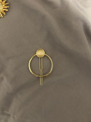 Broche