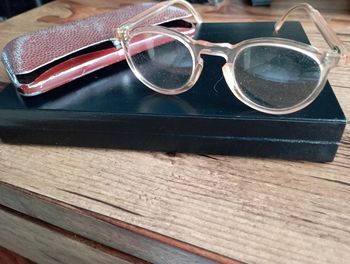 Lunettes et étui vintage
