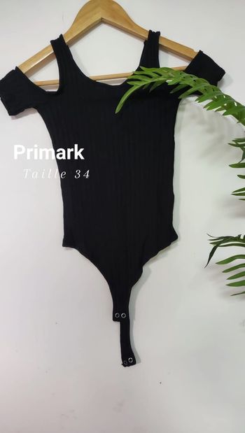 Body femme taille 34 Primark