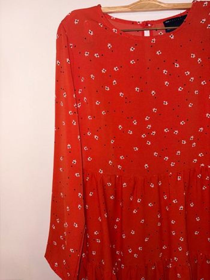 Robe rouge ASOS à petites fleurs – fluide et féminine 🌸 taille 38 en très bon état - photo numéro 4