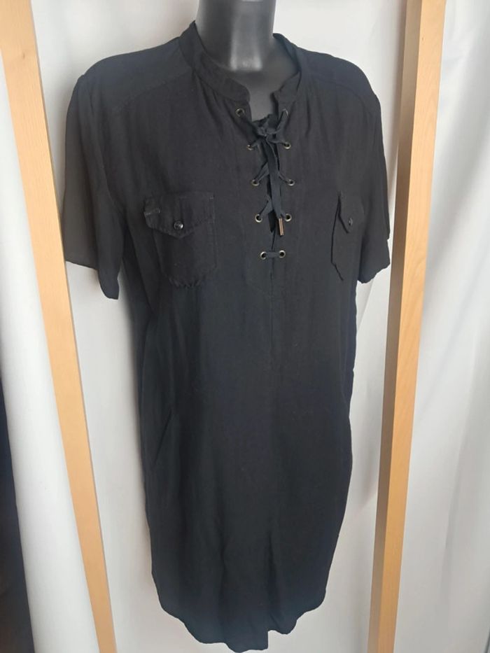 Ikks robe noire T.38 en tbe - photo numéro 2