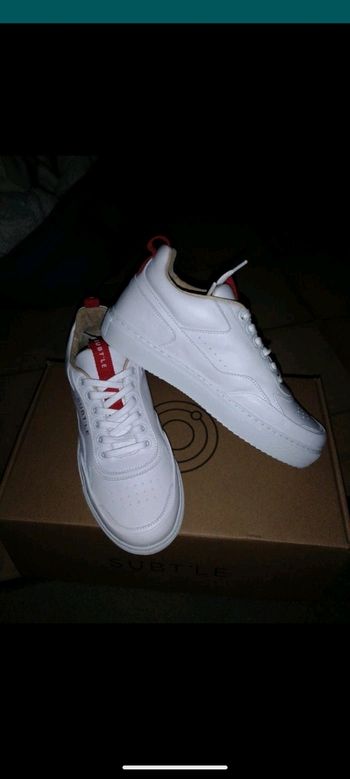 Basket subt'le l T.44 Neuves