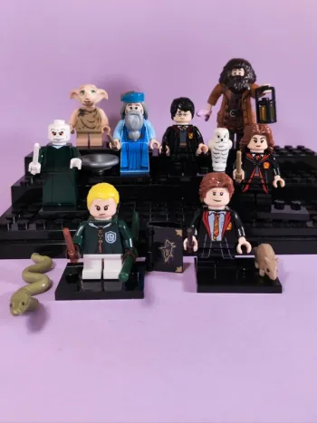 Harry Potter - lot de 8 Mini figurines au format Lego
