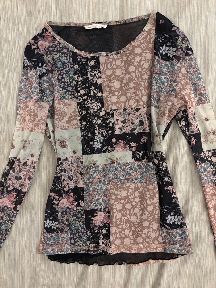 Haut mesh vintage patchwork fleurs - photo numéro 2