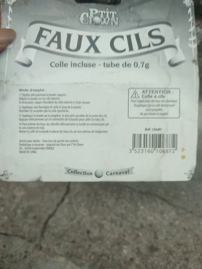 Faux cils pour déguisement ou autre - photo numéro 8