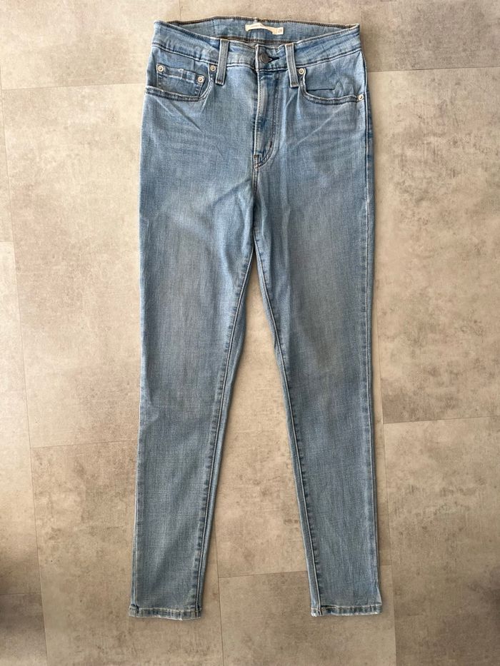 Jean Levi’s Femme – W28 - photo numéro 7