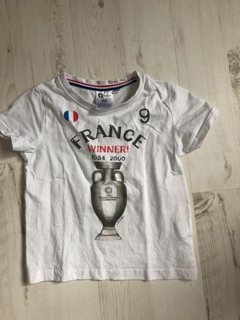 T shirt foot Euro France 4 ans