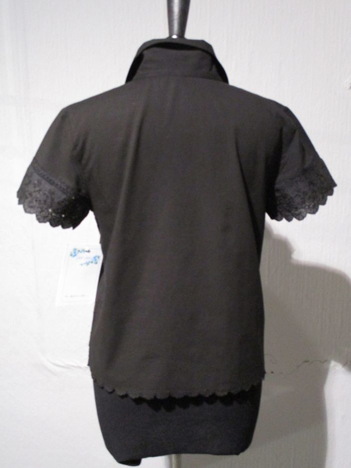 Chemise courte noire dentelle Jac Jac 40 NEUVE - photo numéro 5