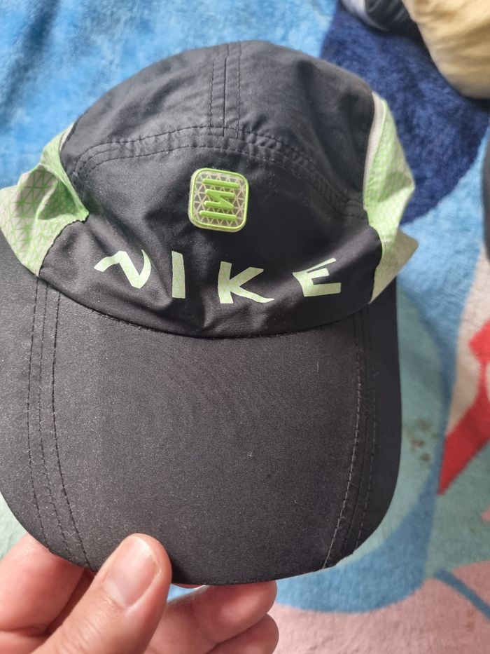 Casquette - photo numéro 2