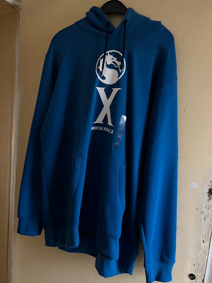 Pull bleu Celio neuf avec étiquette XXL mortal combat