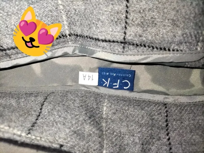 Jupe grise cfk 14 ans - photo numéro 2