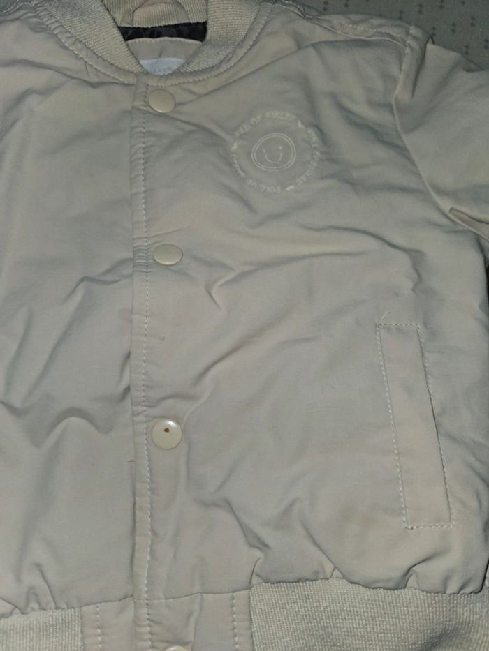 Manteau bombers crème taille 9-12 mois - photo numéro 2