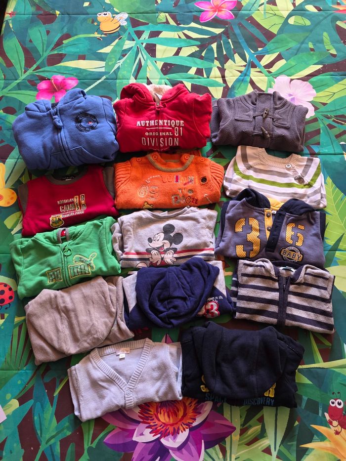 Lot revendeur  103 vêtements garçon 6 mois - photo numéro 2