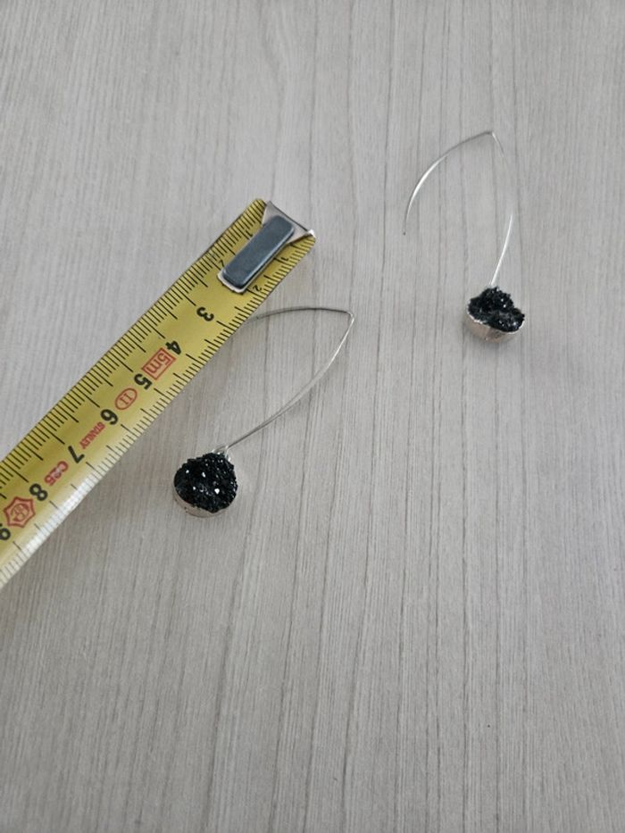 Boucle d'oreille pierre noire - photo numéro 2
