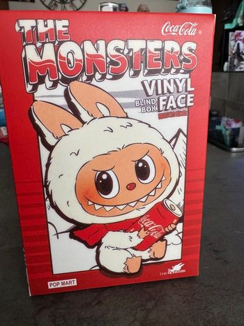 The monsters Coca Cola - Labubu neuf
