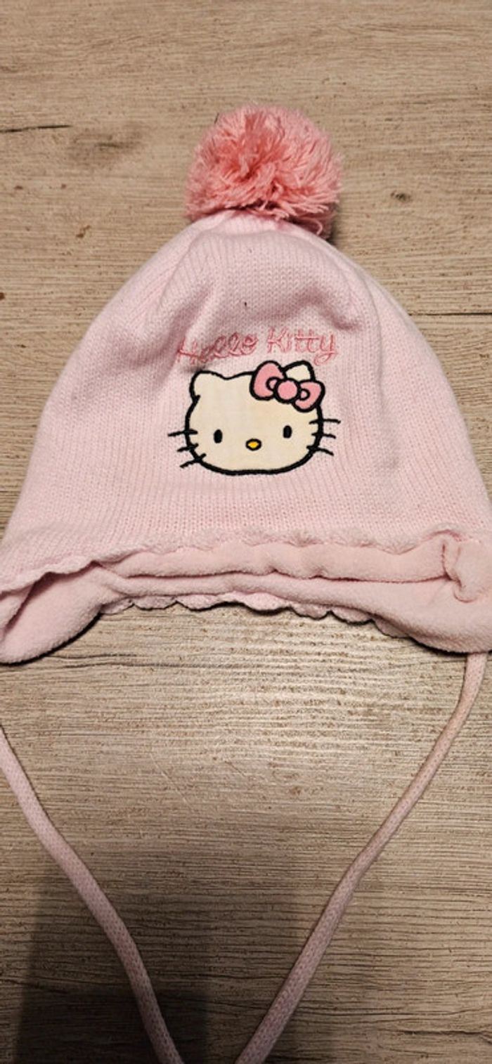 Bonnet doublé rose clair avec pompom Hello Kitty, de chez H&M, taille 12/18 mois, nickel - photo numéro 4