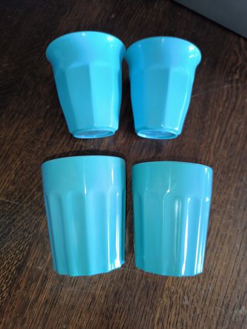 Lot de 4 gobelets bleus