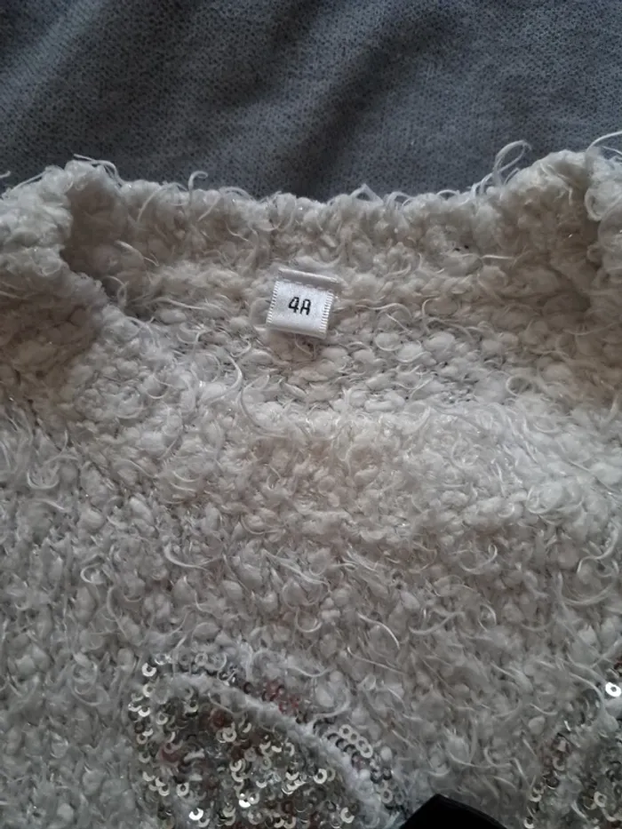 Pull blanc 4ans - photo numéro 2