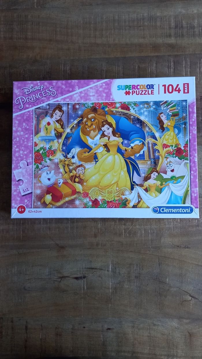 Puzzle 104 pièces La Belle et la Bête