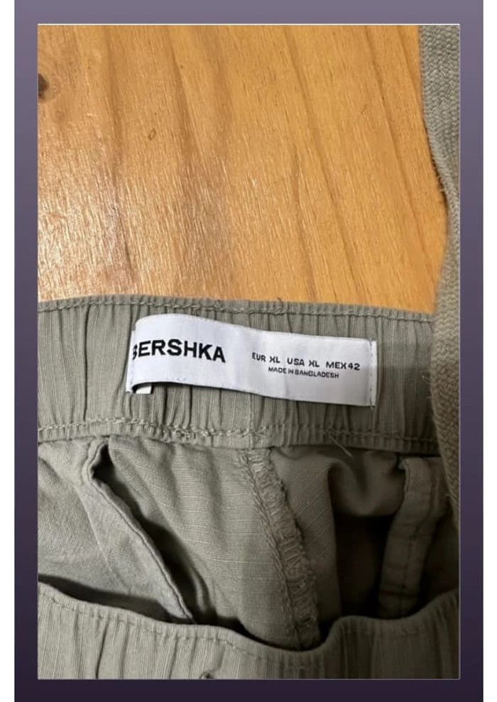 Pantalon cargo Bershka - photo numéro 3
