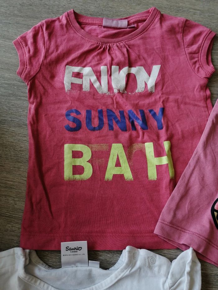Lot de 4 tshirts manches courtes 3 ans - photo numéro 2