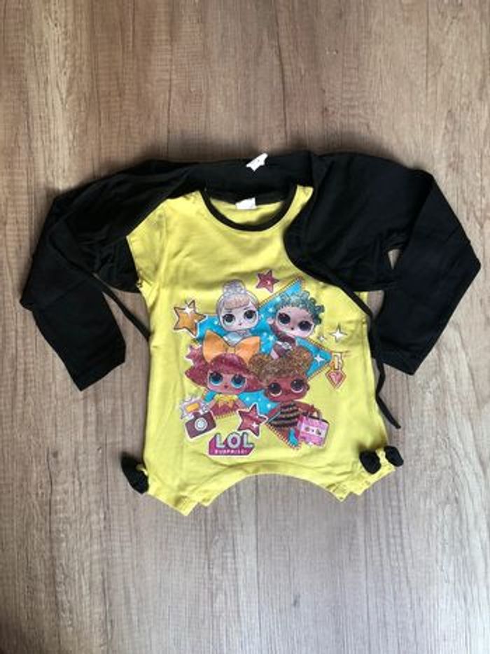 Lot tee shirt et boléro - photo numéro 2