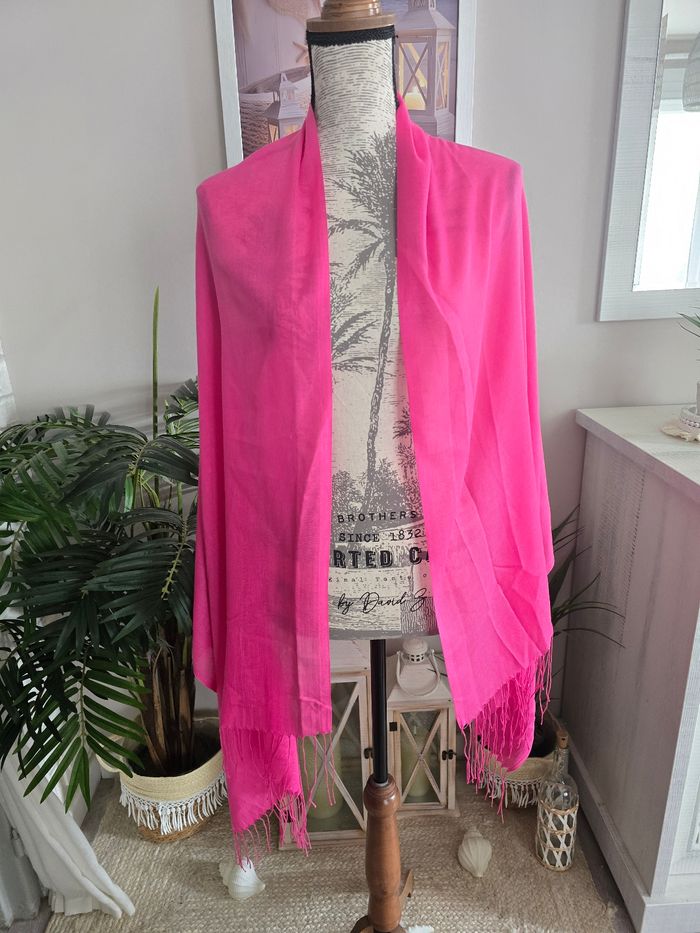 Grand foulard rose - photo numéro 4