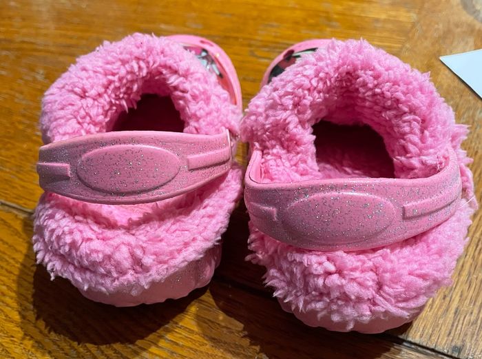Sabote Crocs Gabby-Chat Rose Paillettes Fille Taille 22
