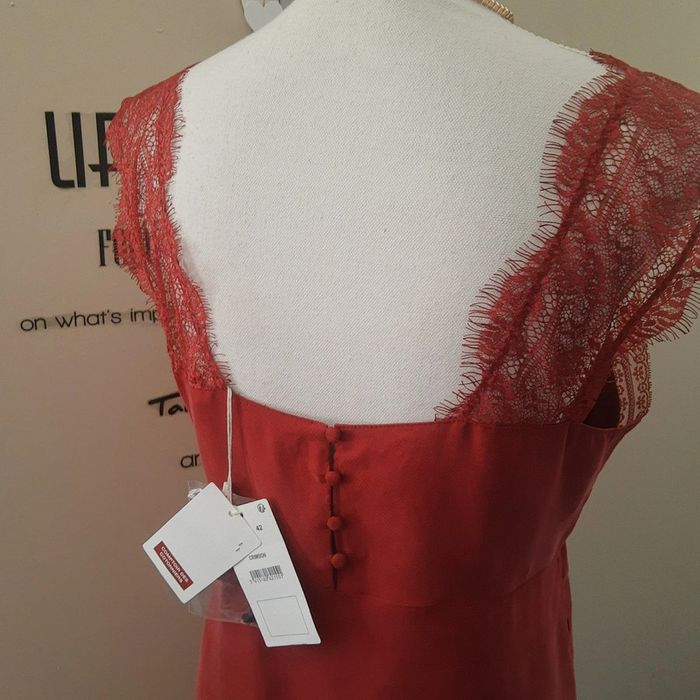Robe de soirée cérémonie chic rouge bordeaux neuve avec étiquette Comptoir des Cotonniers taille 42 - photo numéro 6