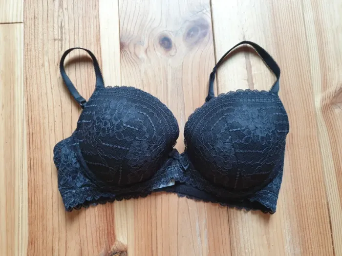Soutien-gorge en dentelle noir Etam 95D
