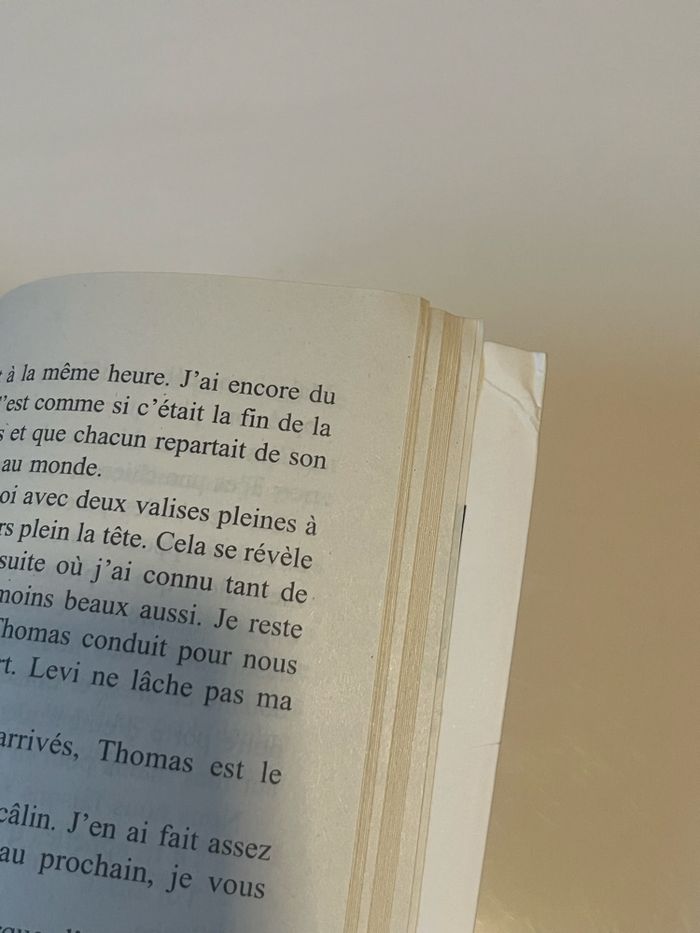 • L’as de coeur, morgane moncomble, édition hugo poche new romance - photo numéro 10