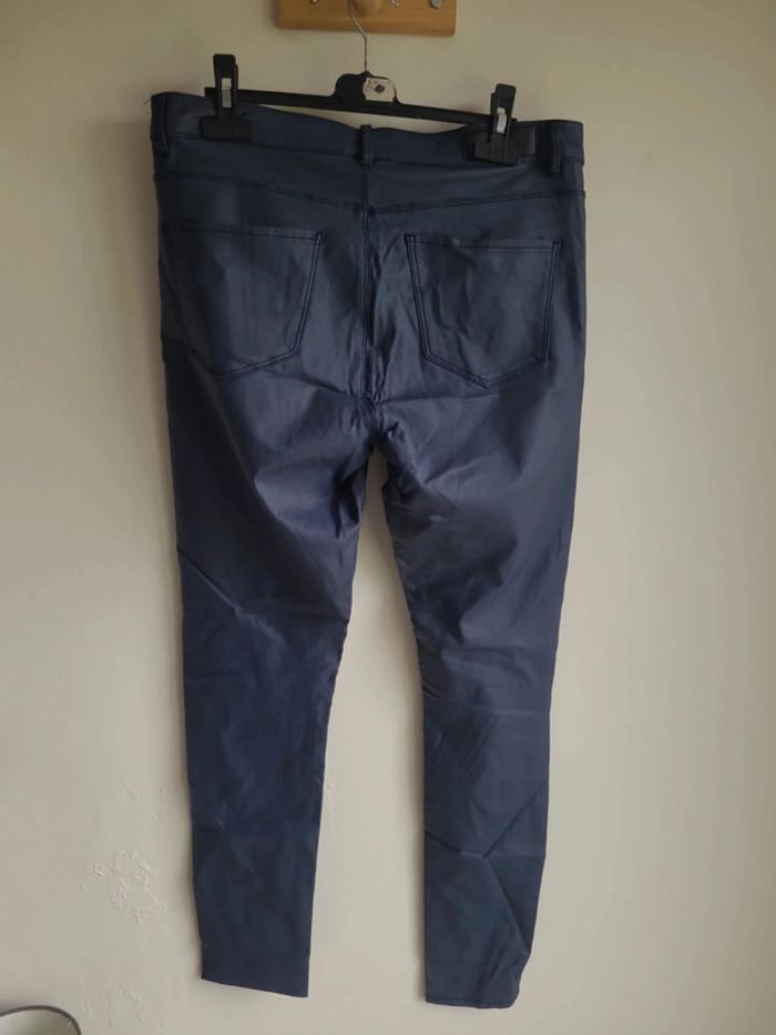 👖Pantalon simili Vero Moda taille XL👖 - photo numéro 2