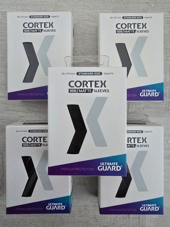 Lot de 5 Paquets de 100 Sleeves Ultimate Guard Cortex Noir Matte 