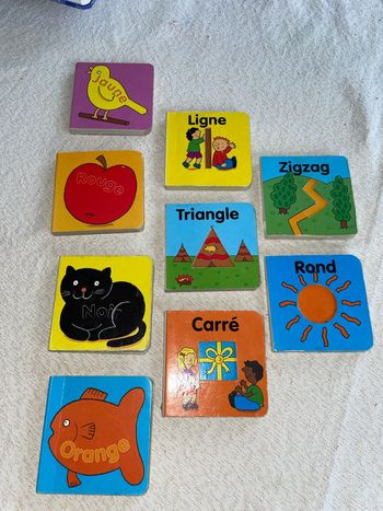 9 Livres de ma petite bibliothèque