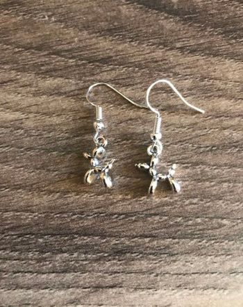 Boucles d’oreilles petits chiens ballons