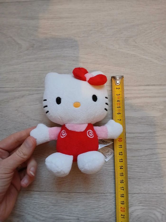Peluche hello kitty