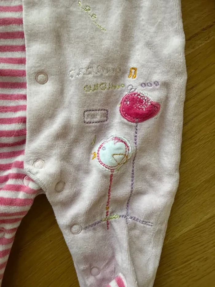 Lot 3 pyjamas velours fille 1 mois - photo numéro 13