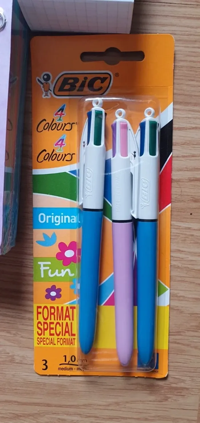 Lot complet fournitures scolaires de marque - photo numéro 5