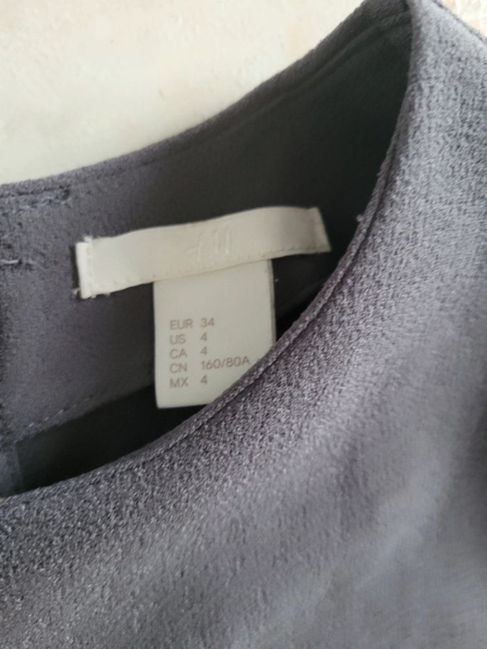 Robe grise - photo numéro 3