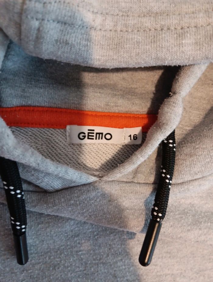Sweat à capuche Gémo 16 ans - photo numéro 2