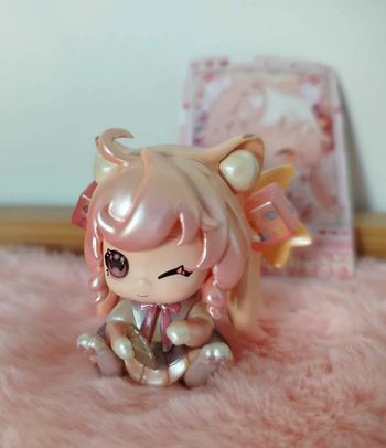Figurine Moni Cat ( blind box style Popmart)
