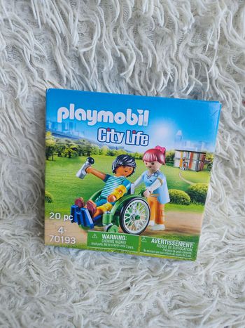 Jouet - jeux de construction playmobil 70193 patient en fauteuil roulant - Neuf