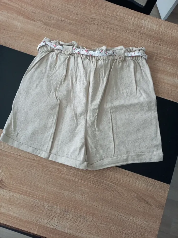 Short beige en coton T42 - photo numéro 3