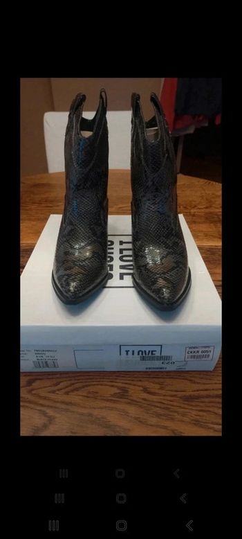 Magnifique Bottine Black snake eu 39 neuve