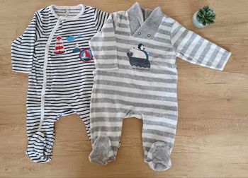 Lot 2 pyjamas