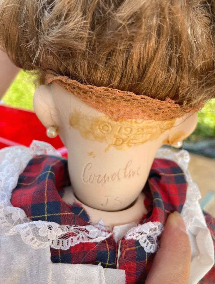 Poupée de collection Julie de Cornaline - photo numéro 7