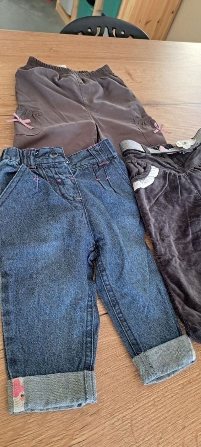 3 pantalons - photo numéro 2